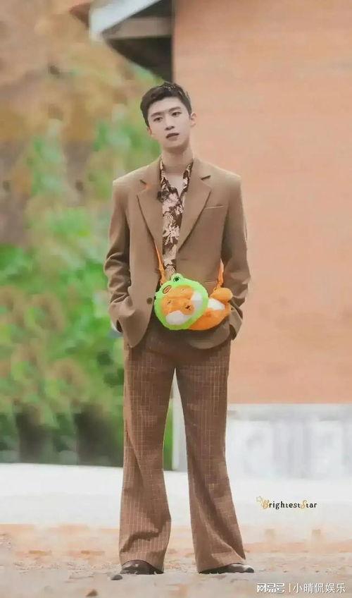 明星吃瓜内容,揭秘娱乐圈吃瓜盛宴背后的真相