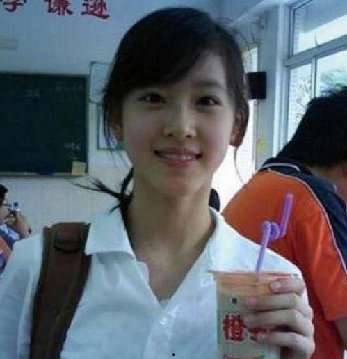 奶茶妹妹桐乡吃瓜,揭秘网红美食之旅